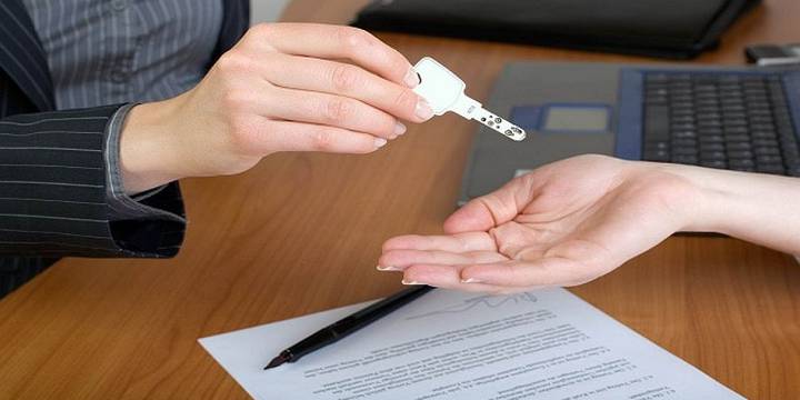 Обязан ли новый владелец квартиры оплачивать долги по капремонту предыдущего собственника?