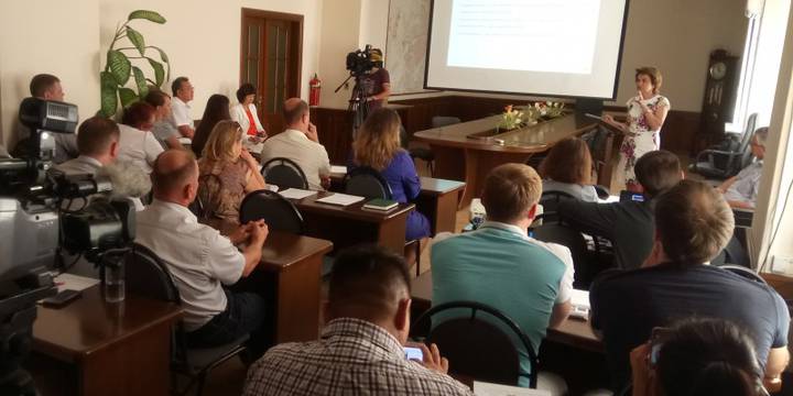 Специалисты Красноярского фонда приняли участие в межрегиональном совещании в Хакасии