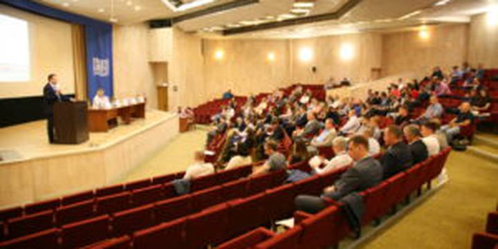 Представители красноярского фонда приняли участие в Стратегической сессии,  посвященной рассмотрению проблем в системе организации и функционирования региональных систем капитального ремонта