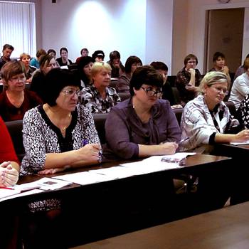 Сотрудники красноярского фонда провели практическое занятие по вопросам капитального ремонта для представителей муниципалитетов