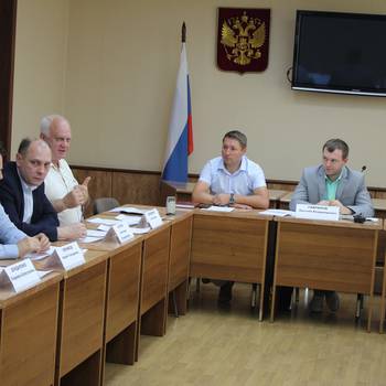 В Зеленогорске прошел выездной штаб по контролю за реализацией программы капремонта