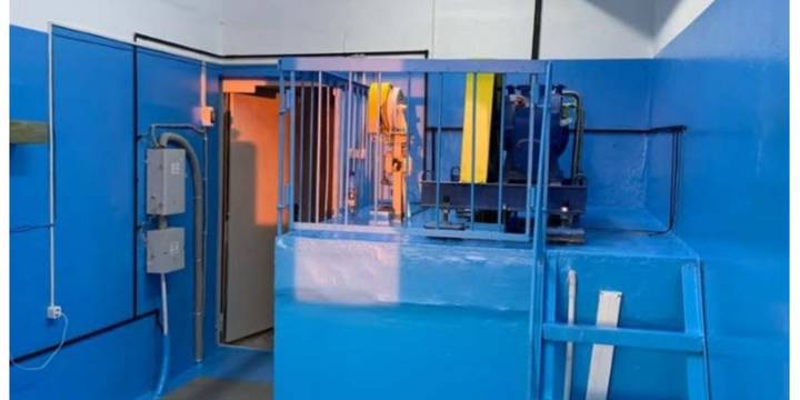 В Минусинске по программе капремонта приступили к замене лифтов