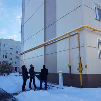 Современный ремонт фасадов помогает защитить дом от теплопотерь и продлевает срок службы дома