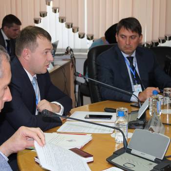 В Красноярске в рамках VIII межрегиональной конференции "ЖКХ. Энергетика. Экология" состоялся круглый стол по опыту реализации программы капитального ремонта в Красноярском крае