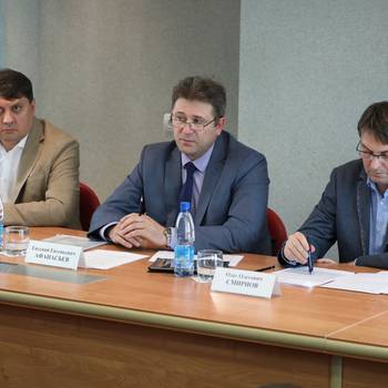 Проинспектирован ход работ по капитальному ремонту многоквартирных домов в Норильске