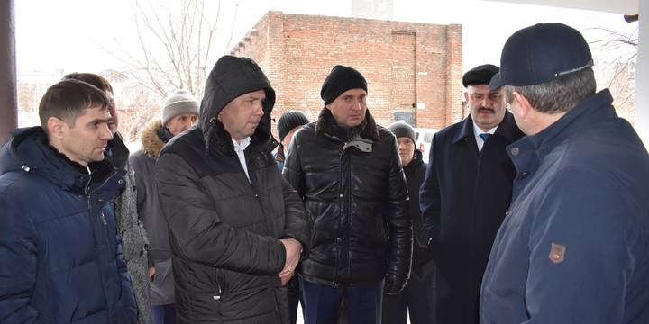 Подрядчики отчитались о ходе выполнения работ по замене лифтов