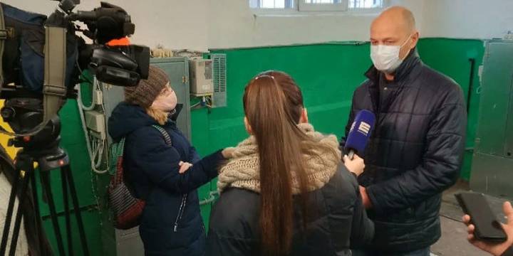 Фонд в 2020 году установил в многоквартирных домах края 1000 новых лифтов