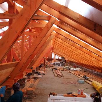 Капитальный ремонт домов в нерабочие дни не остановится