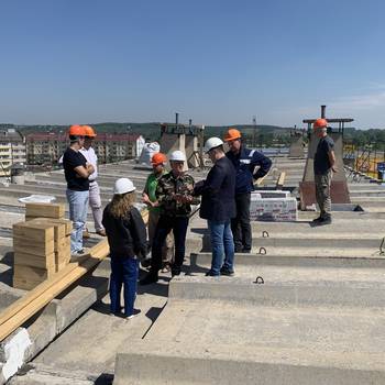 Диалог между всеми участниками процесса