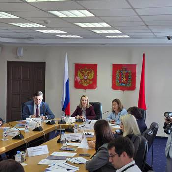 Окружное совещание по актуальным вопросам обеспечения устойчивости региональных систем капитального ремонта