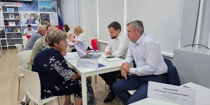 Мобильная приемная в Назарово