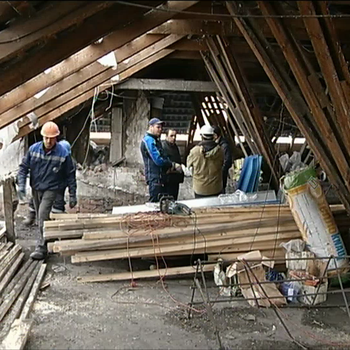 В Красноярске приступили к капитальному ремонту домов
